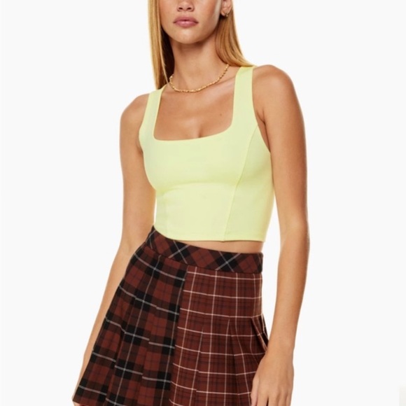 Sunday Best Green Fitted Crop Tank Top - Picture 2 of 7